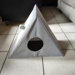 Maisonnette pour chat pliable avec griffoir, Animaux & Accessoires, Paniers pour chats, Enlèvement, Comme neuf, Feutre