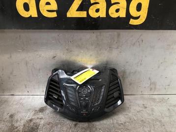 Radiobedienings paneel van een Ford Ecosport beschikbaar voor biedingen