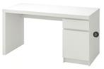 IKEA wit MALM-bureau (eerste), Huis en Inrichting, Ophalen, Zo goed als nieuw, Bureau