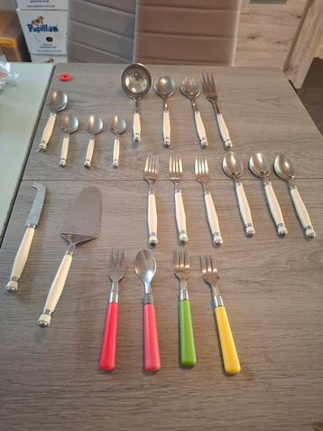 Anciens couverts MAGNET Lbp, Enlèvement ou Envoi