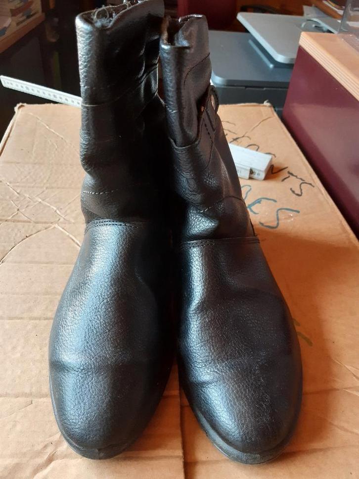 Bottines noires fourrées, Vêtements | Femmes, Chaussures, Porté, Boots et Botinnes, Noir, Enlèvement