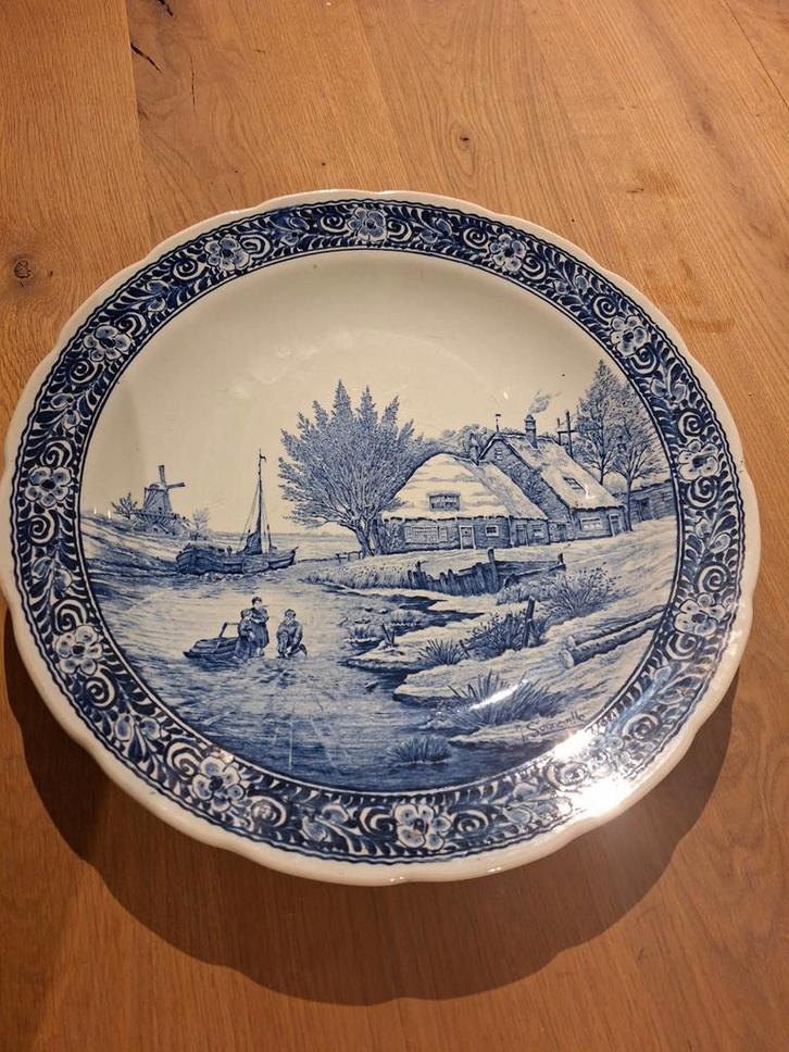 Bord Royal Boch Sphinx, Antiek en Kunst, Antiek | Wandborden en Tegels, Ophalen of Verzenden