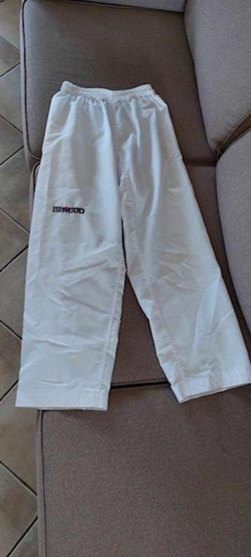 Combinaison Taekwondo taille 8 -  maximum180 cm