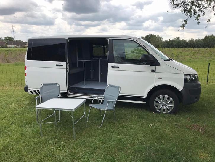 VW T5 Camper, Caravans en Kamperen, Mobilhomes, Particulier, tot en met 2, Buscamper of Camperbus, Volkswagen, Diesel, Handgeschakeld