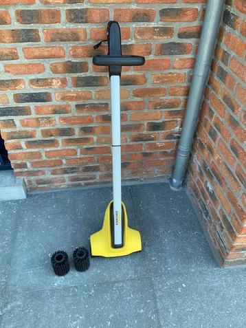 Nettoyeur de terrasse kärcher PCL 4. Brosses pierre et bois. beschikbaar voor biedingen