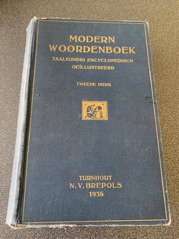 Modern woordenboek taalkundig encyclopedisch geïllustreerd  beschikbaar voor biedingen