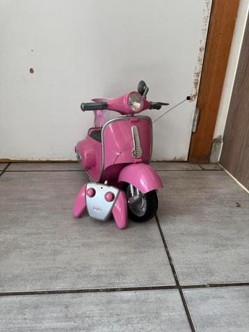 Baby born city vespa beschikbaar voor biedingen