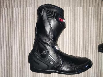 Bottes moto taille EU 46, marque Course beschikbaar voor biedingen