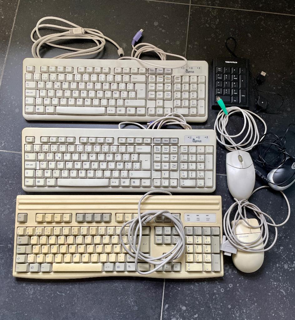 Toetsenborden computer, Computers en Software, Toetsenborden, Ophalen, Gebruikt, Toetsenbord en muis-set, Overige indelingen