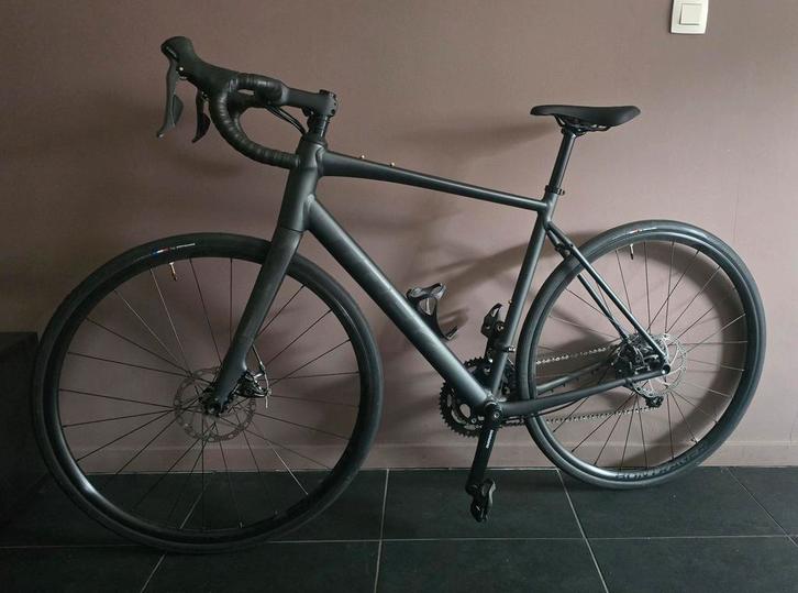 Trek Domane AL 2 Gen 4 (M56) – Matte Lithium Grey – garantie, Fietsen en Brommers, Fietsen | Racefietsen, Nieuw, Overige merken