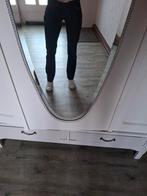 Levi's zwarte jeans maat 36, Kleding | Dames, Broeken en Pantalons, Zwart, Ophalen of Verzenden, Maat 36 (S), Lang
