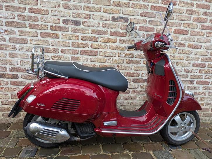 Vespa Piaggio GTS 125 uit 2017, Motoren, Motoren | Piaggio, Particulier, ABS, Ophalen