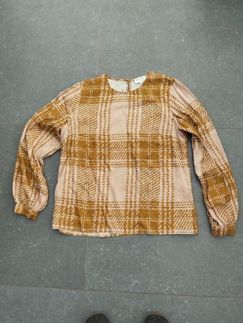 Sporadisch gedragen dames blouse.   (SCAPA flow), Kleding | Dames, Blouses en Tunieken, Zo goed als nieuw, Maat 42/44 (L), Beige