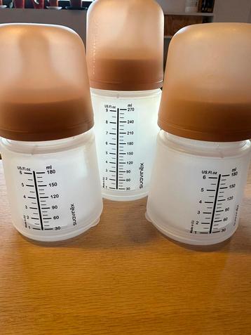 3 Suavinex antikramp flesjes 2x180ml 1x270ml