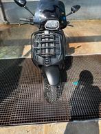 Vespa sprint 50 cc full option, Fietsen en Brommers, Scooters | Vespa, Ophalen, Vespa S, Benzine, 50 cc