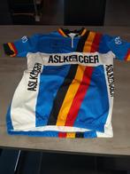 Fietskledij, Enlèvement ou Envoi, M