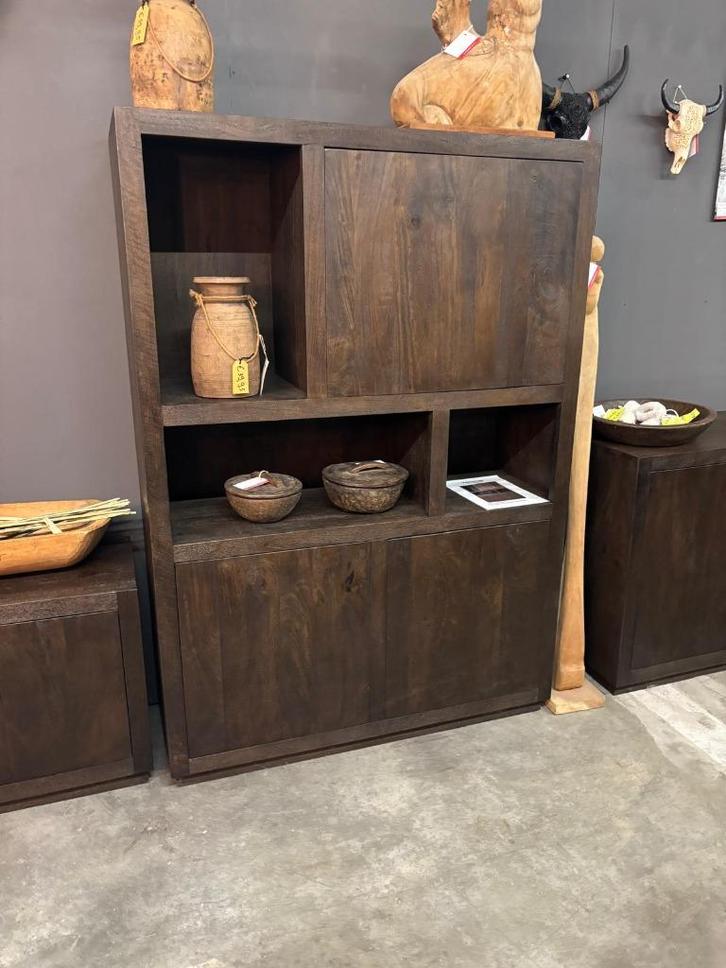 walnoot boekenkast / vakkenkast, Huis en Inrichting, Kasten | Boekenkasten, Nieuw, 100 tot 150 cm, 150 tot 200 cm, 25 tot 50 cm