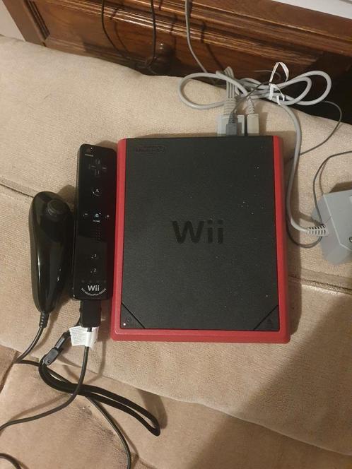 Nintendo Wii Mini (90 jeux), Consoles de jeu & Jeux vidéo, Consoles de jeu | Nintendo Wii, Comme neuf, Enlèvement ou Envoi