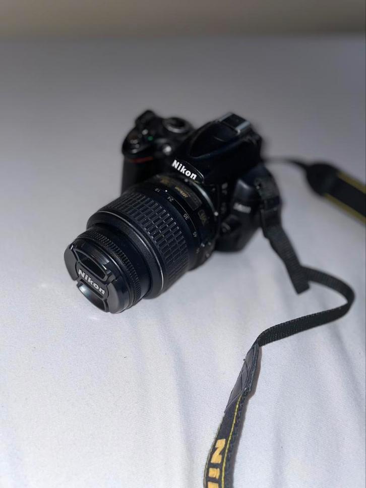 Nikon D5000 + Lens & Lader, Audio, Tv en Foto, Foto | Lenzen en Objectieven, Gebruikt, Ophalen