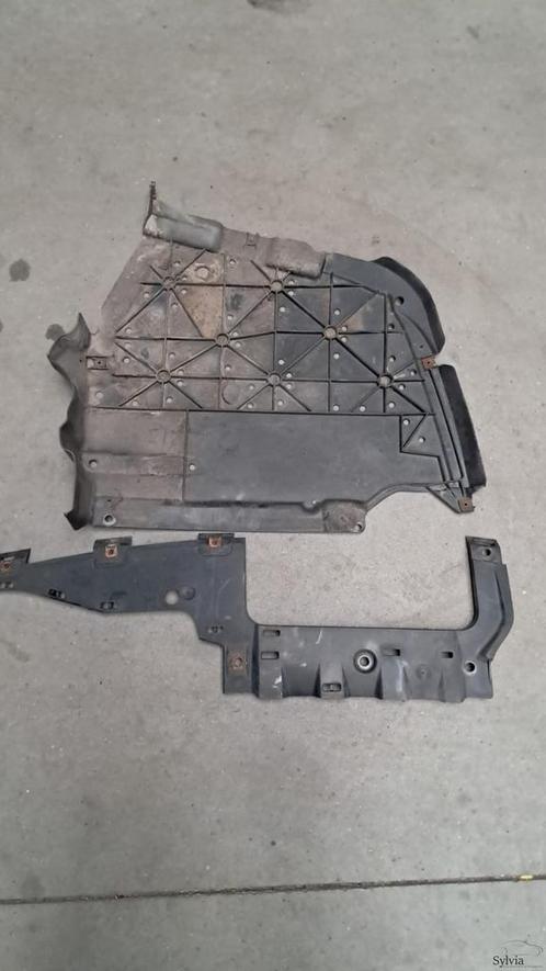 Achterbumper montageplaat onderzijde achter voor M pakket BM, Auto-onderdelen, Carrosserie, BMW, Gebruikt, Ophalen of Verzenden