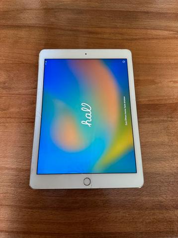 Ipad air 128GB met schade beschikbaar voor biedingen