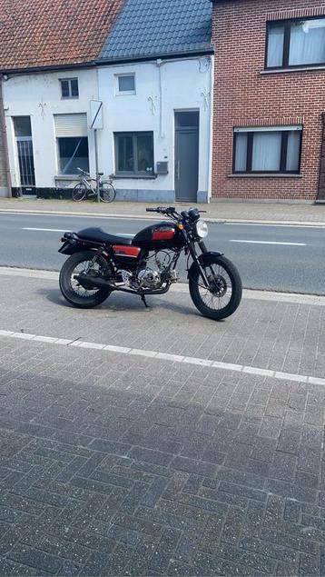 Café racer  beschikbaar voor biedingen