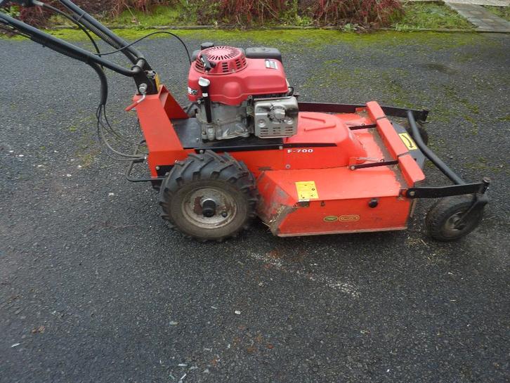 Ruwterreinmaaier Vari F700 Hurricane, Tuin en Terras, Grasmaaiers, Gebruikt, Benzine-grasmaaier, 50 cm of meer, Cirkelmaaier, Ophalen