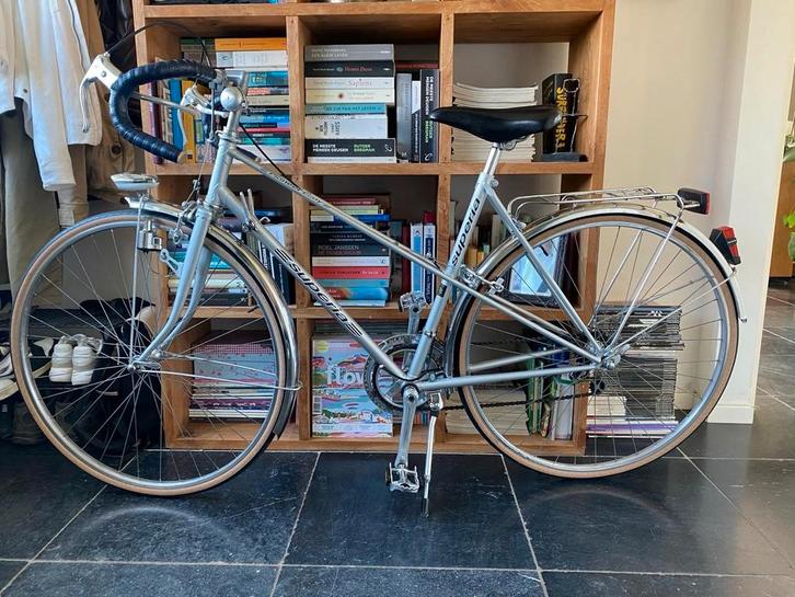 Vintage fiets, merk superia., Fietsen en Brommers, Fietsen | Oldtimers, Ophalen