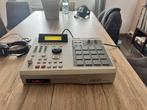Akai MPC 2000 XL Revisee 32 MB en kaartlezer, Muziek en Instrumenten, Samplers, Ophalen, Zo goed als nieuw