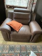 Salon - divans - château d'ax, Huis en Inrichting, Ophalen, Zo goed als nieuw, Leer