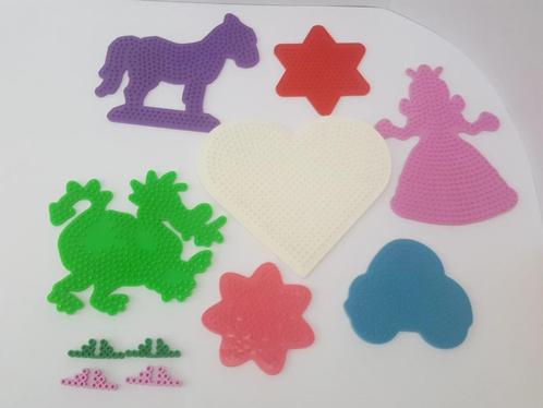 Plaques pour perles à repasser, Kinderen en Baby's, Speelgoed | Educatief en Creatief, Gebruikt, Knutselen, Ophalen of Verzenden