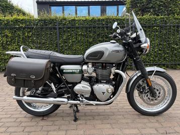Triumph Bonneville T 120 "Gold Line" beschikbaar voor biedingen