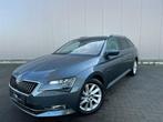 Skoda Superb benzine 150PK automaat, Auto's, 4 cilinders, Alcantara, USB, 5 deurs