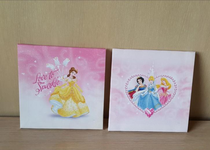 Wanddecoratie: 2 canvasprints van Disney prinsessen, Kinderen en Baby's, Kinderkamer | Inrichting en Decoratie, Zo goed als nieuw