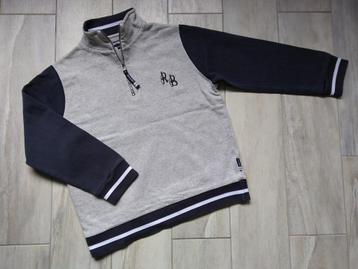 ★ M140 - Deftige sporttrui van Red & Blu beschikbaar voor biedingen