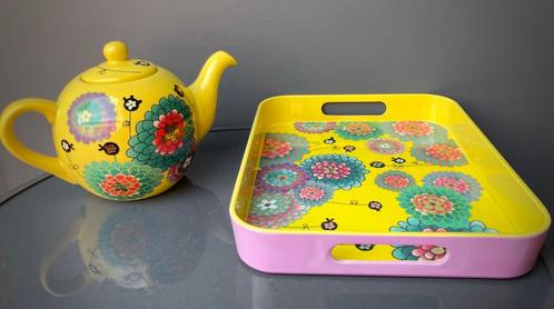 Theepot en dienblad pilootmerk Dalhia patroon - creatief ont, Huis en Inrichting, Woonaccessoires | Dienbladen, Gebruikt, Overige materialen