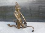 diable ou diablotin a genoux en bronze signé ., Enlèvement ou Envoi, Bronze