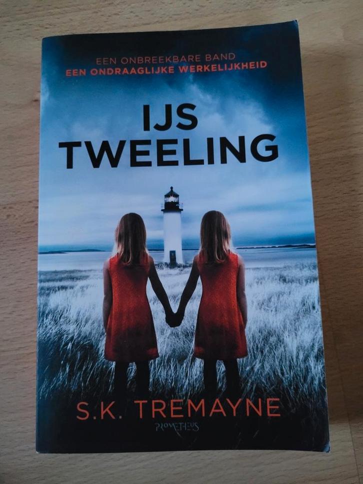S.K. Tremayne - IJstweeling, Boeken, Literatuur, Zo goed als nieuw, Ophalen of Verzenden