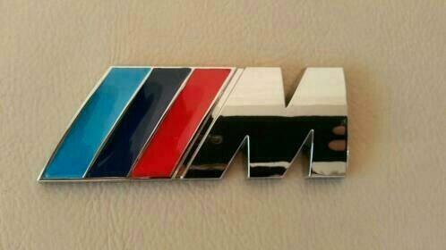 Emblème/logo de valise BMW M 82 mm x 32 mm > noir/argent chr, Autos : Pièces & Accessoires, Carrosserie & Tôlerie, Haillon arrière