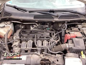 Motor van een Ford Fiesta beschikbaar voor biedingen