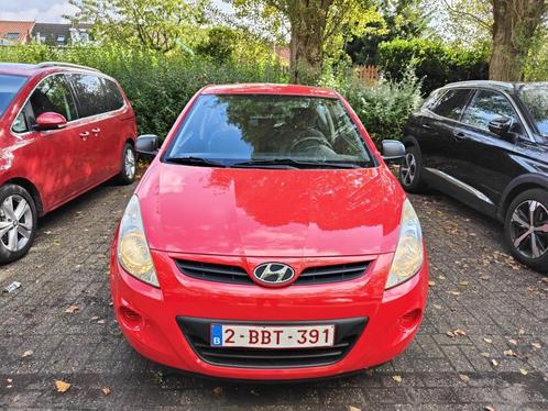 2010 Hyundai i20 Benzine&Blanco goedgekeurd voor verkoop., Autos, Hyundai, Particulier, i20, Essence, Euro 4, Hatchback, 3 portes