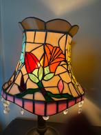 Lampe Tiffany, lampe en vitrail. Pied en étain, Antiquités & Art, Enlèvement