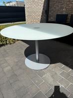 Eettafel rond melkglas, Ophalen, Gebruikt