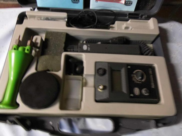 Hydrometer merk Gann  UNI 1 en, Doe-het-zelf en Bouw, Gereedschap | Overige machines, Zo goed als nieuw, Ophalen