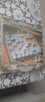 Jeux d échec en verre complet et comme neuf ( 25 cm sur 25), Comme neuf, Trois ou quatre joueurs, Enlèvement, Jeu de voyage