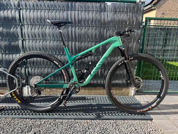 CANYON lux world cup cf6 - Large, Fietsen en Brommers, Fietsen | Mountainbikes en ATB, Zo goed als nieuw, Overige merken, Fully