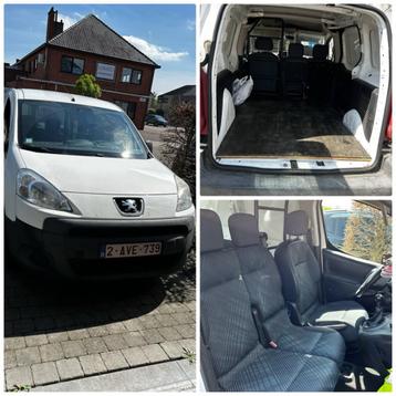 Bestelwagen te huur beschikbaar voor biedingen