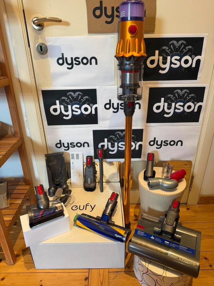 Dyson V12 Submarine en parfait état avec ses accessoires, Electroménager, Aspirateurs, Comme neuf, Aspirateur, Réservoir, Enlèvement ou Envoi