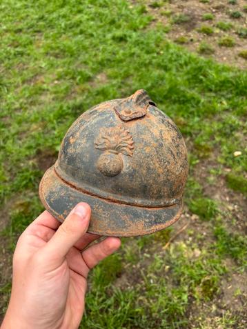 Casque adrian ww1 wo1 beschikbaar voor biedingen
