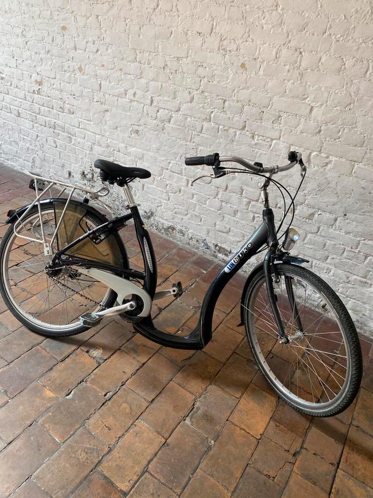 LINEBIKE 26 inch damesfiets met 3V en extra laag frame., Fietsen en Brommers, Fietsen | Dames | Damesfietsen, Zo goed als nieuw